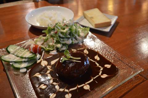 ジューシーハンバーグステーキランチ/カフェジャコウ